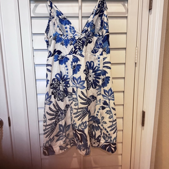 FARM RIO Floral Birds Sleeveless Dress - Picture 5 of 5